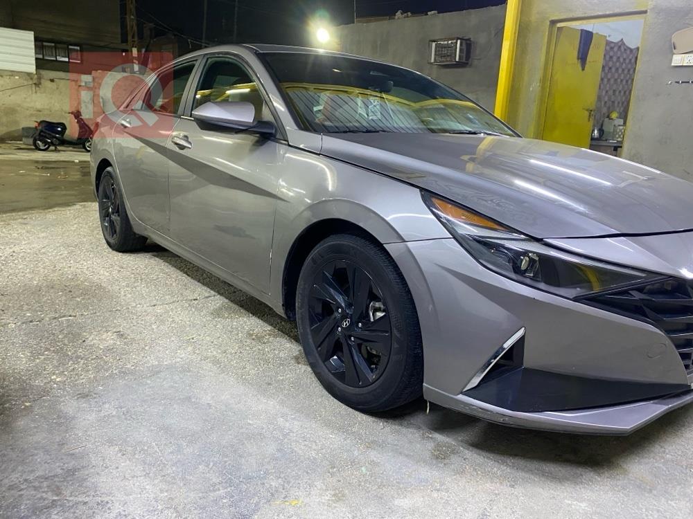 هیوندای ئەلەنترا